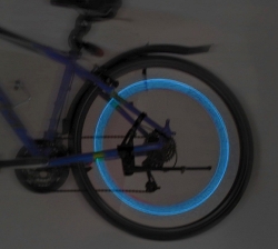 Svítící ventilek na kolo LED 2ks modrý